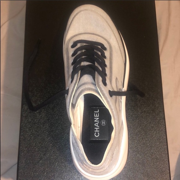 CHANEL WOMENS MESH SNEAKER - Picture 5 of 8